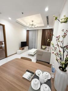 Solstay Landmark Saigon Premium City Apartments