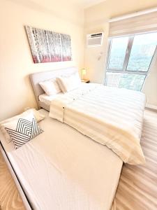 Modern Studio Condo at Cebu IT Park City View