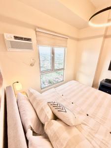 Modern Studio Condo at Cebu IT Park City View