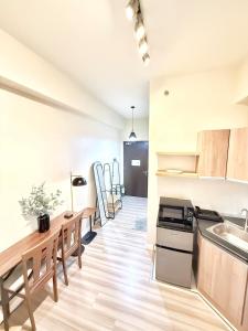 Modern Studio Condo at Cebu IT Park City View