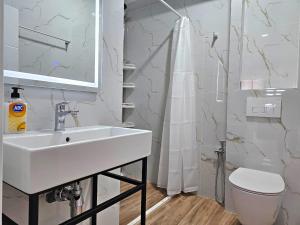 Luxury Apartment Amazing View In Saranda