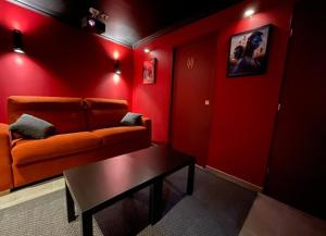 Studio Cinema
