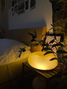 Sensational private house Hodongs 6 people, 3 rooms, 4 beds 5 minutes on foot from Seoul National University Station Line 2 Gangnam Hongdae Jamsil