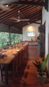 VILLA GAMRANG di PELABUHAN RATU