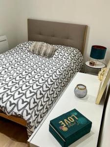 SYMPA 1 Bedroom 1BR Center of Reims Parking