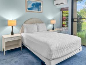 1 FREE NIGHT Please Inquire 2B, 2B & Loft with AC