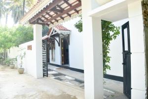 The White Crane Koggala