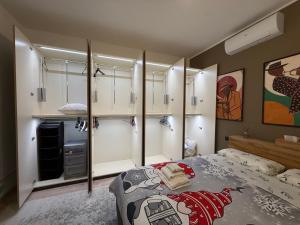 Comos Hill Apartments