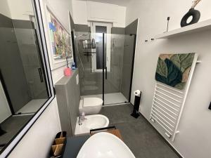 Comos Hill Apartments