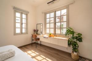 Chạms Hotel & Homestay