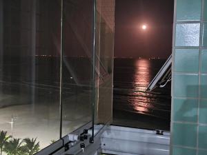 Apto novo pé na areia com piscina