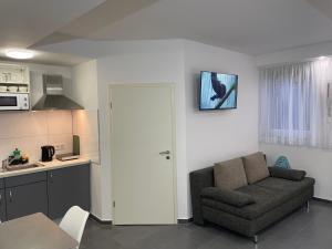 N27 City Stay - Modern Apartment Near Main Station - 24h Self-Check-in