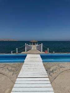 Oceanfront apartment con opcion de Velero