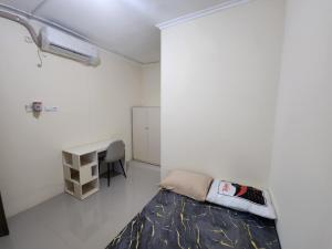 OYO 95107 Green Homestay Near Ubaya