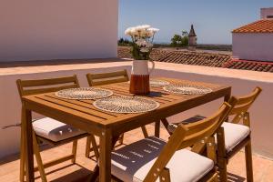 Typical Village House with Sea View - Santa Rita