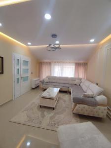 Zafir Apartment