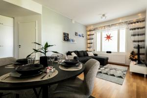 Lapland Glimmer Loft - Near City Comfort & Adventure