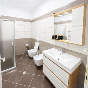 Mibis home Private Balcony Fast Wifi