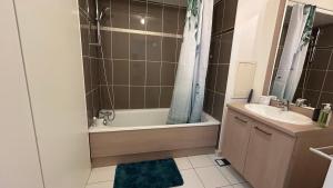 AGRÉABLE T2 -15 Min Airport Orly-Parking-Wifi