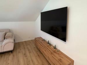 Deine Auszeit mit Alpen- und Kanderblick