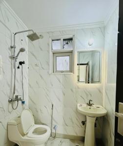 Elite Living Fully Furnished Spacious 2BHK