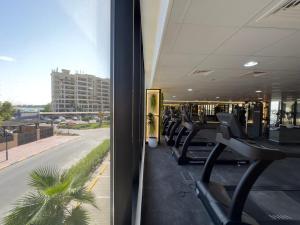 Modern Furnished 1BHK Apartment Marina Al Hamra