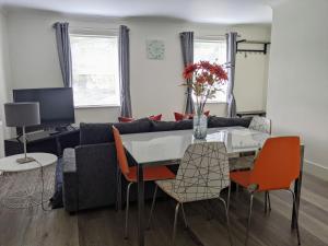 Saffron Court Apartments