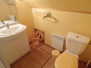 B&B / Chambres d'hotes Le clos des roses : Chambre Triple