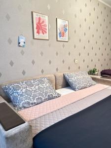 Cozy retro apartment near park