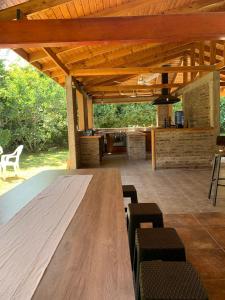 Parcela Exclusiva con Piscina y Quincho en Pirque