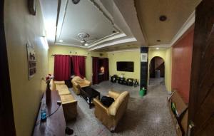 Piyali Home Stay Entire Apartment