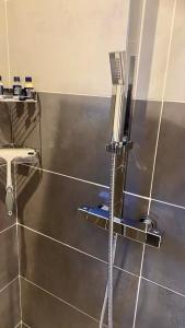 Appartement rénové avec terrasse wifi et Clim AC