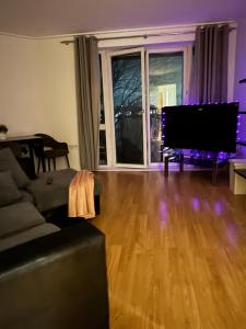 Riverside getaway - Monthly stays