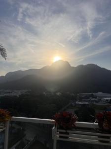 Cobertura flat com excelente área externa e jacuzzi