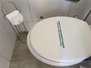 Sobrado com ar e vaga no centro de Ourinhos