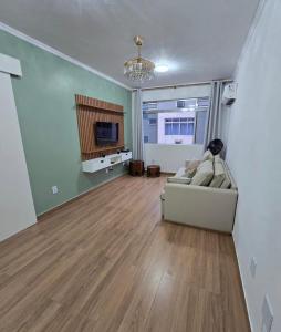 Beachfront in Gonzaga Full Kitchen and Garage