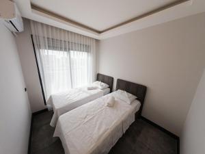 Dorado Suite No 15 Family Suite, Pool View 8 people