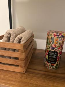 Modern 1BR and Sofa Bed Near Airport