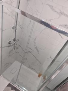 Semi detached quite location