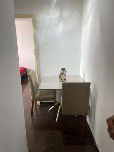 Apartamento em frente à Praia Gonzaguinha