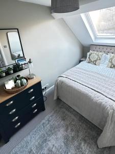 Bath City Centre Free Parking Free Breakfast Small Double Room Private Ensuite Bathroom