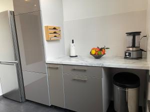 Beautiful condominium with jacuzzi