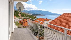 Sea View Vrh by Villas Guide