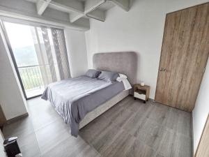 Armenia North Retreat