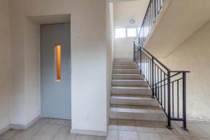 Budget Central Flat Near Market & Bus Station