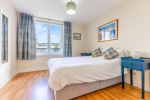 Charming, bright city centre flat