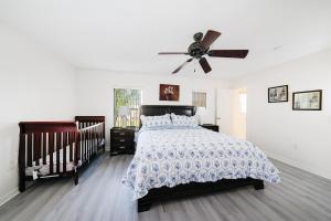 Spacious 6BR 4BA Villa, Private Pool, Near Disney