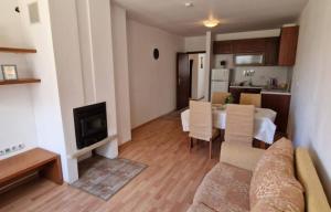 Penthouse Duplex Large 2 Bedroom MP1