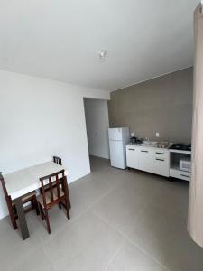 Point Residencial Praia & Piscina