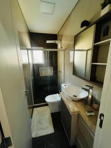 Casa com piscina privativa próxima ao shopping Catuí!